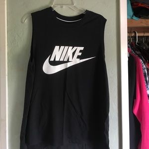 Nike women's tank