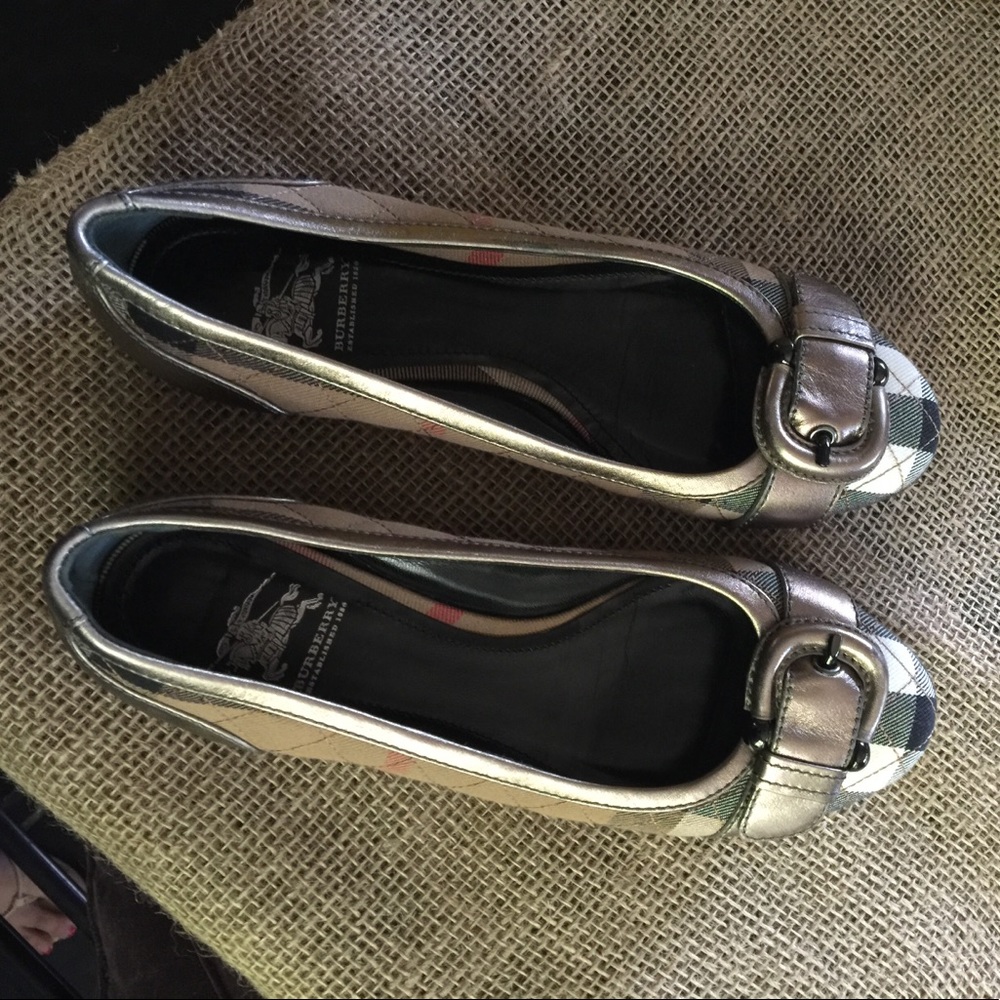 Burberry shoes