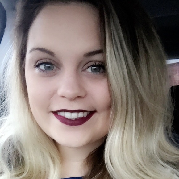 Meet your Posher, Megan - Picture 1 of 1