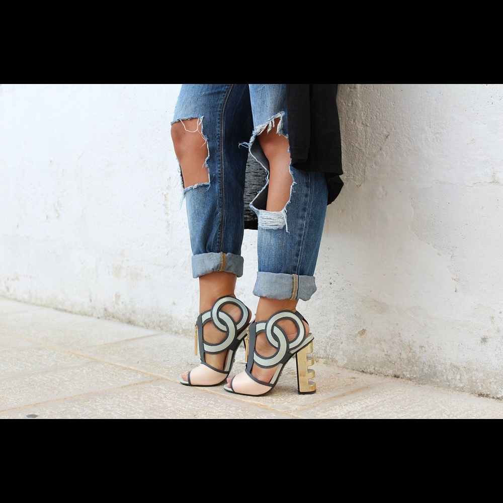 BEAUTIFUL Sandals KAT MACONIE