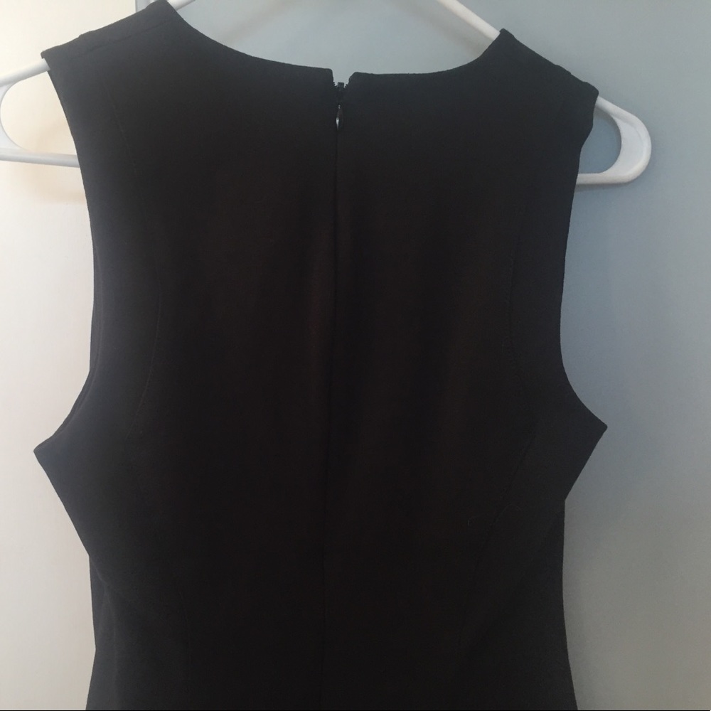 *SOLD * NWT banana republic v neck dress size 2 - Picture 4 of 7