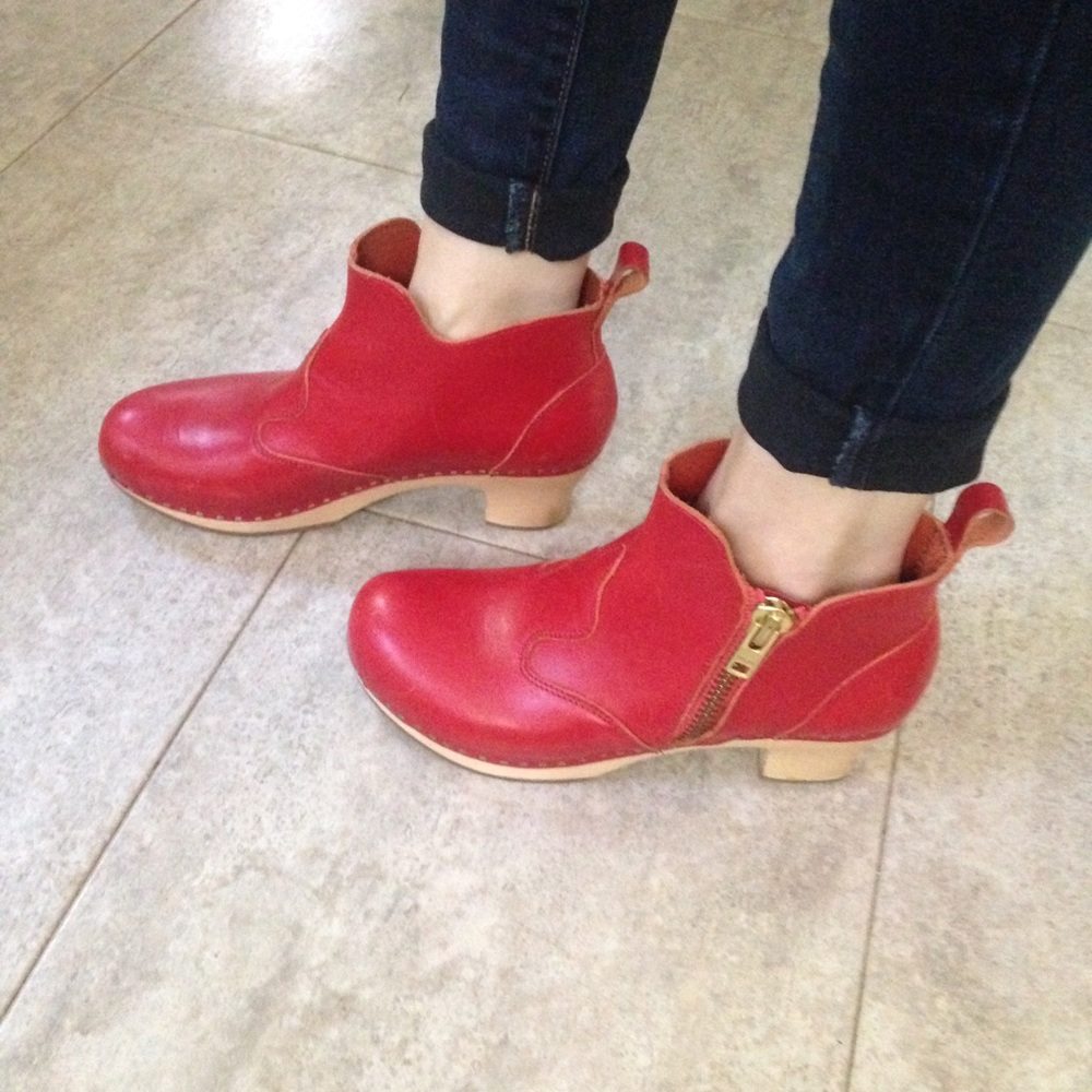 Swedish Hasbeens Victoria bootie boot red 38 clog - Picture 7 of 8