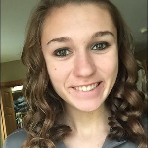 Meet your Posher, Kristen