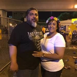 Meet your Posher, Gloria