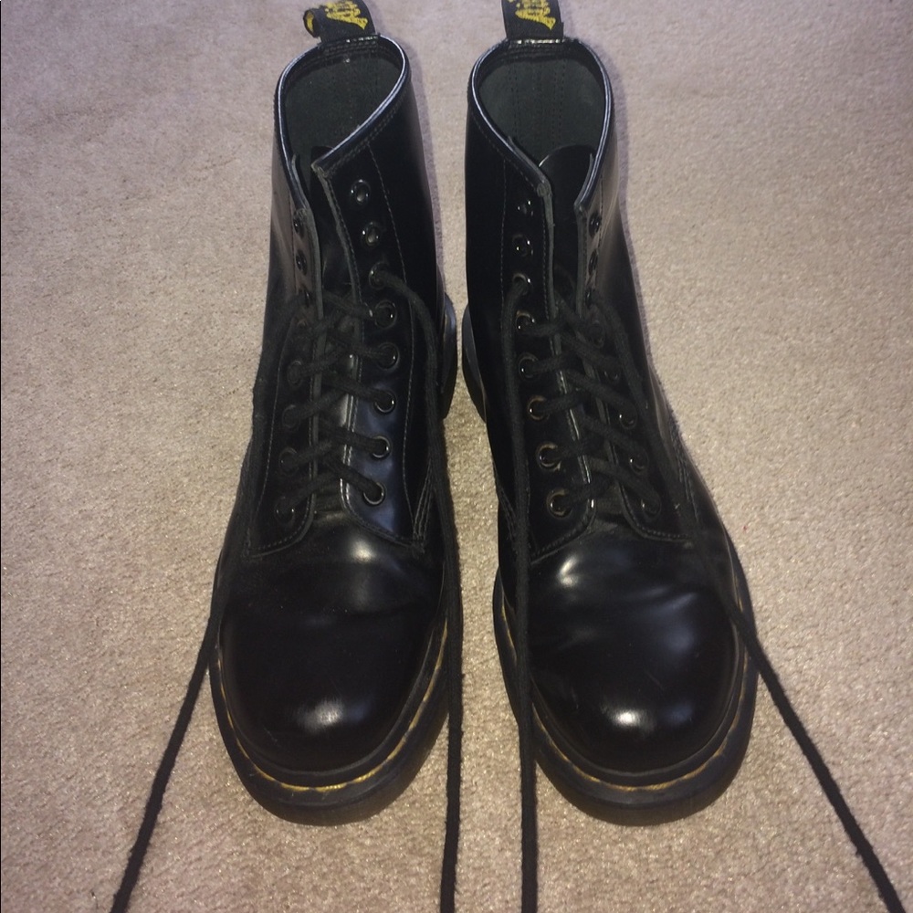 Dr. Martens 1490 Boot Black Size 8 - NWOT