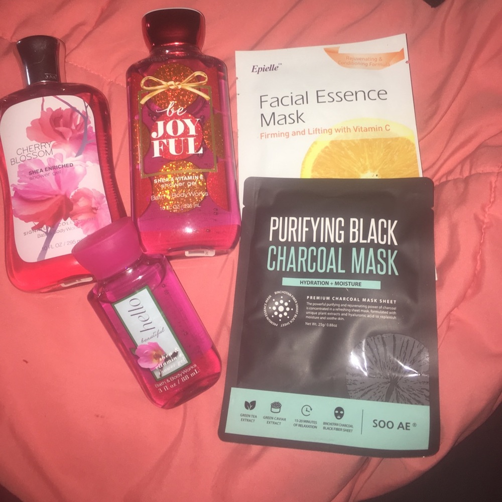 Bath and Body Works Beauty bundle