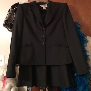 Lady's suit