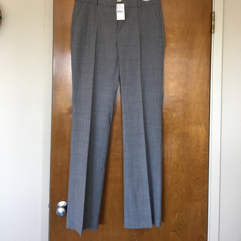Lightweight wool suit pant