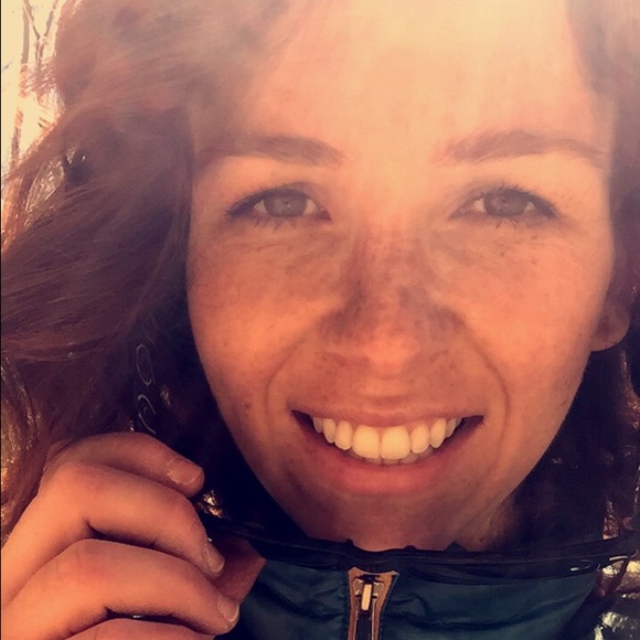 Meet your Posher, Sarah - Picture 1 of 1