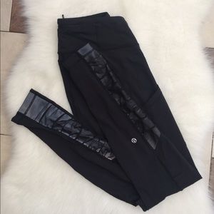 Lululemon reflective night leggings