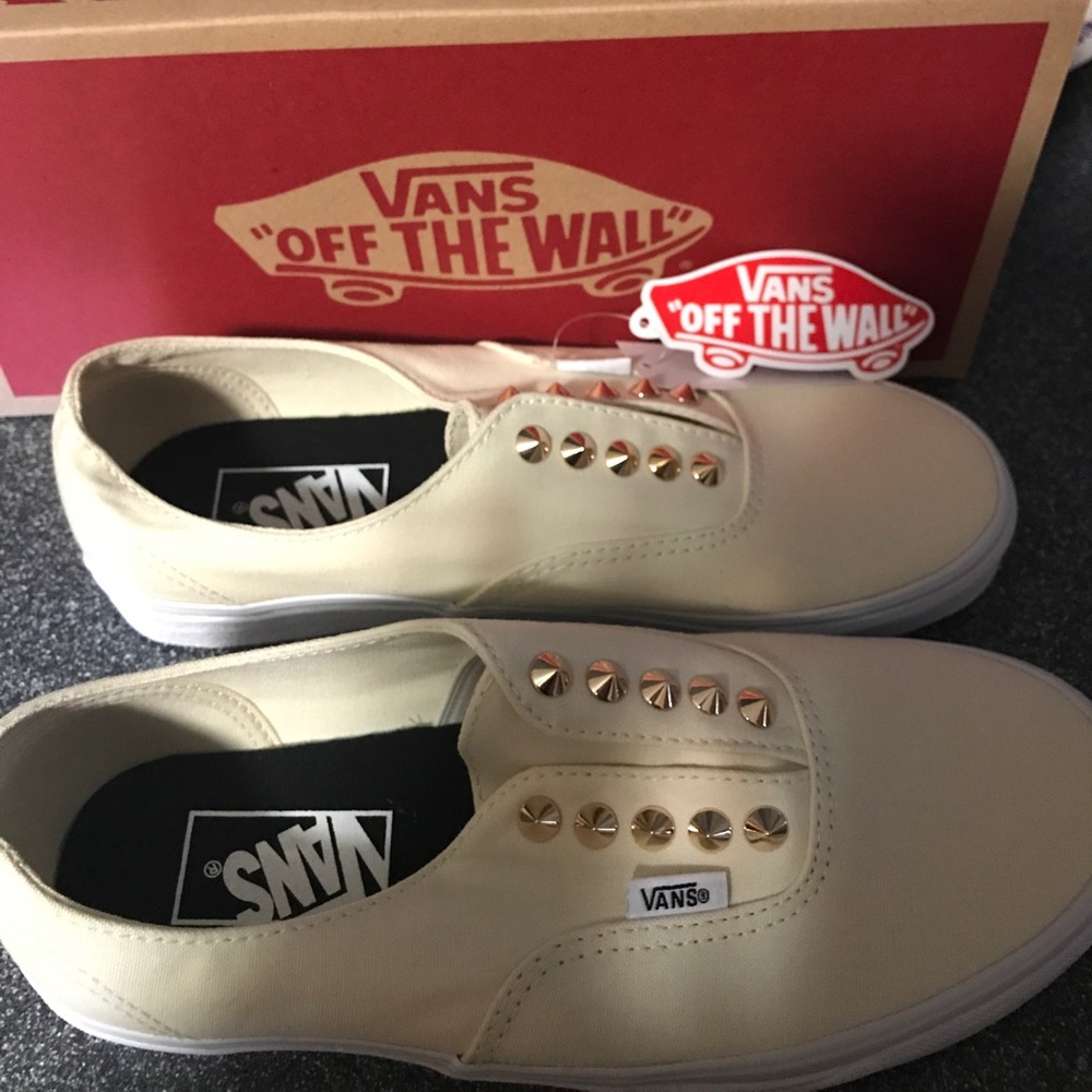 Van slip on sneakers
