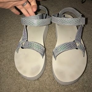 TEVAS