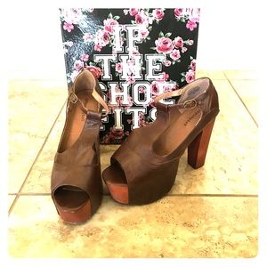 Jeffrey Campbell Foxy platform