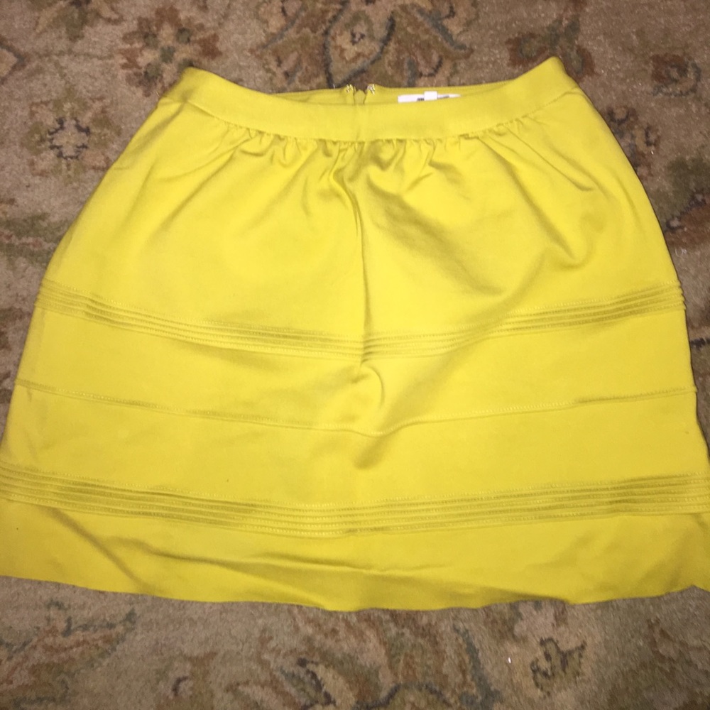 Yellow Madewell mini skirt!!!