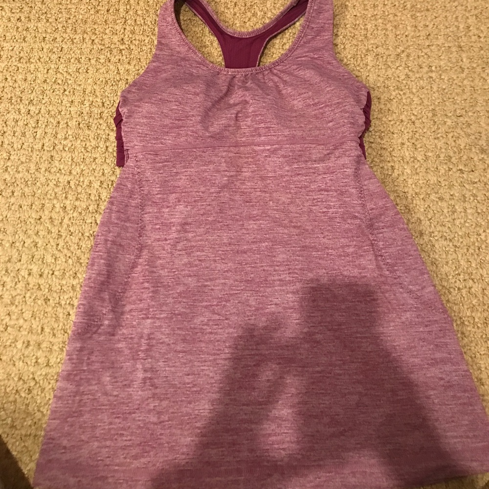 Lululemon workout tank