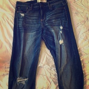 Hollister destroyed jeggings