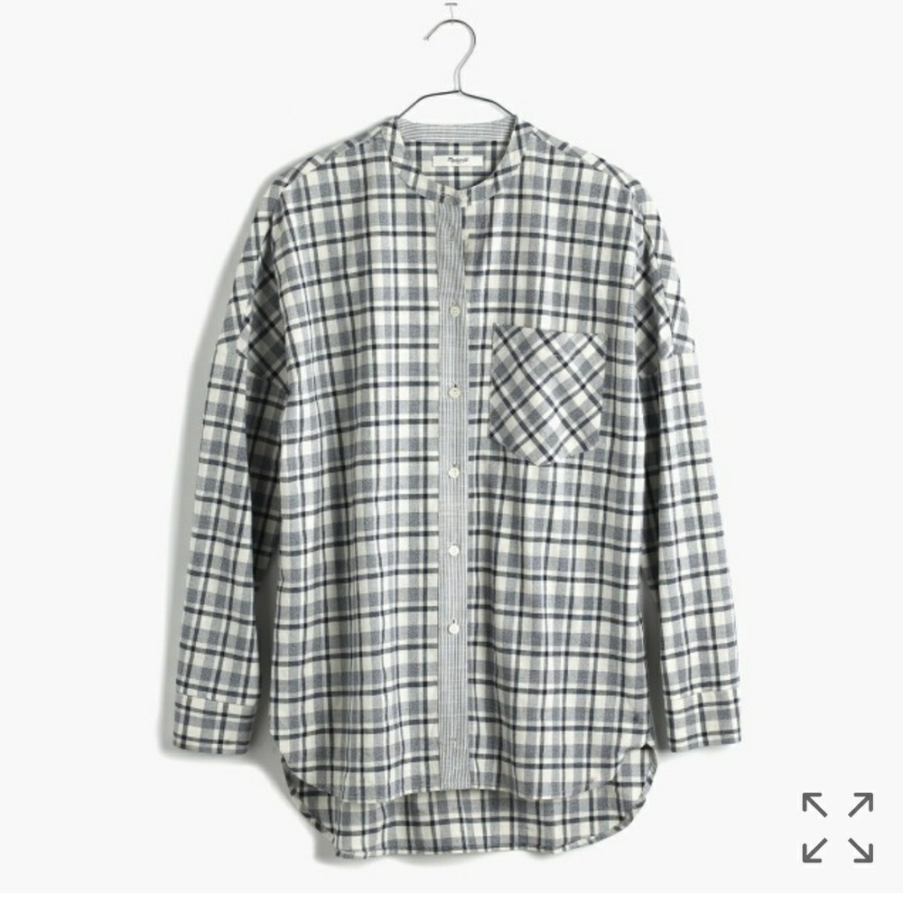 Colorless messenger shirt in dossier plaid