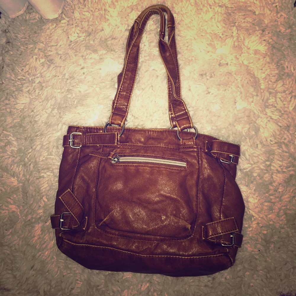 Claire's brown purse