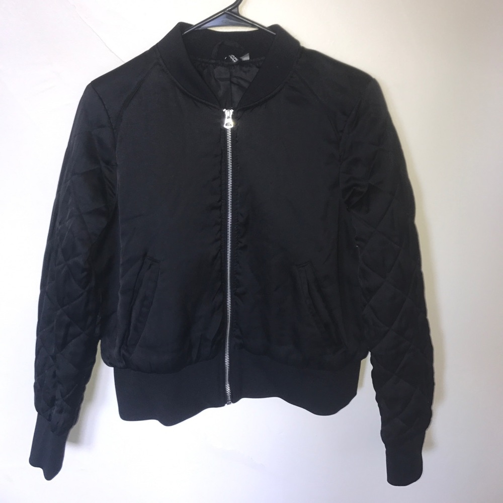 Bomber jacket with sliver hardware