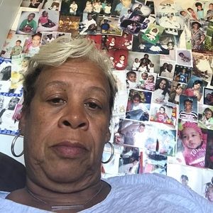 Meet your Posher, Debra