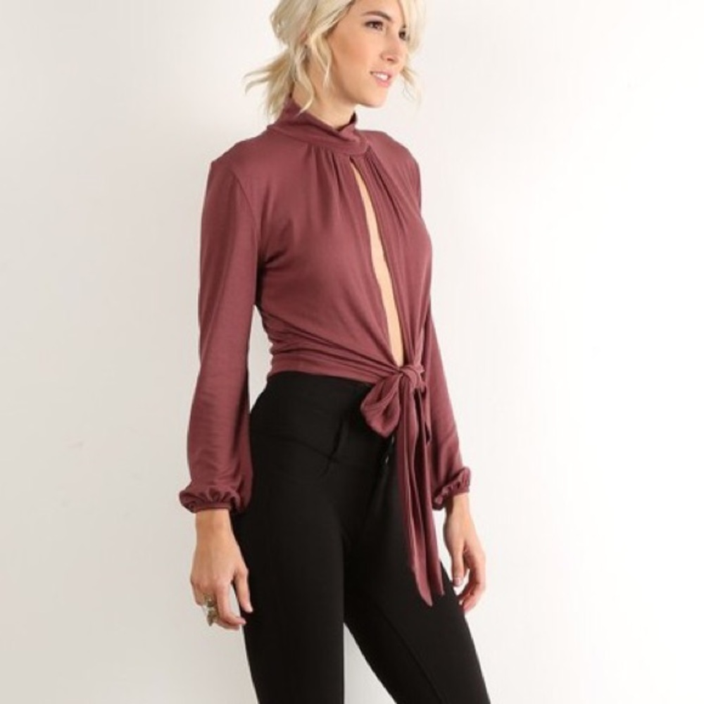 Mock Neck Cut Out Top - Picture 2 of 4