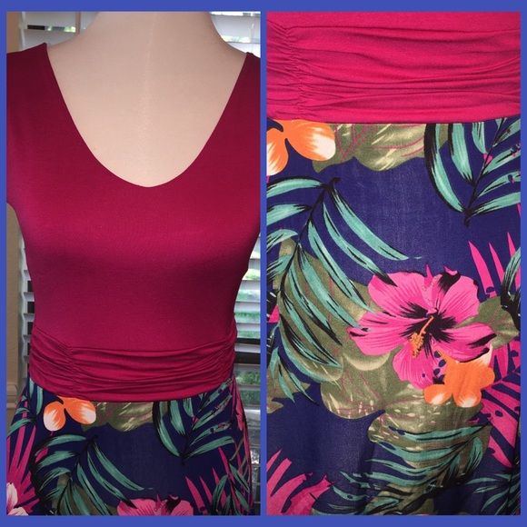 ʟᴀsᴛ ᴏɴᴇ! H/P 5/2!! 🌺TROPICAL PRINT MAXI🌺 - Picture 3 of 3