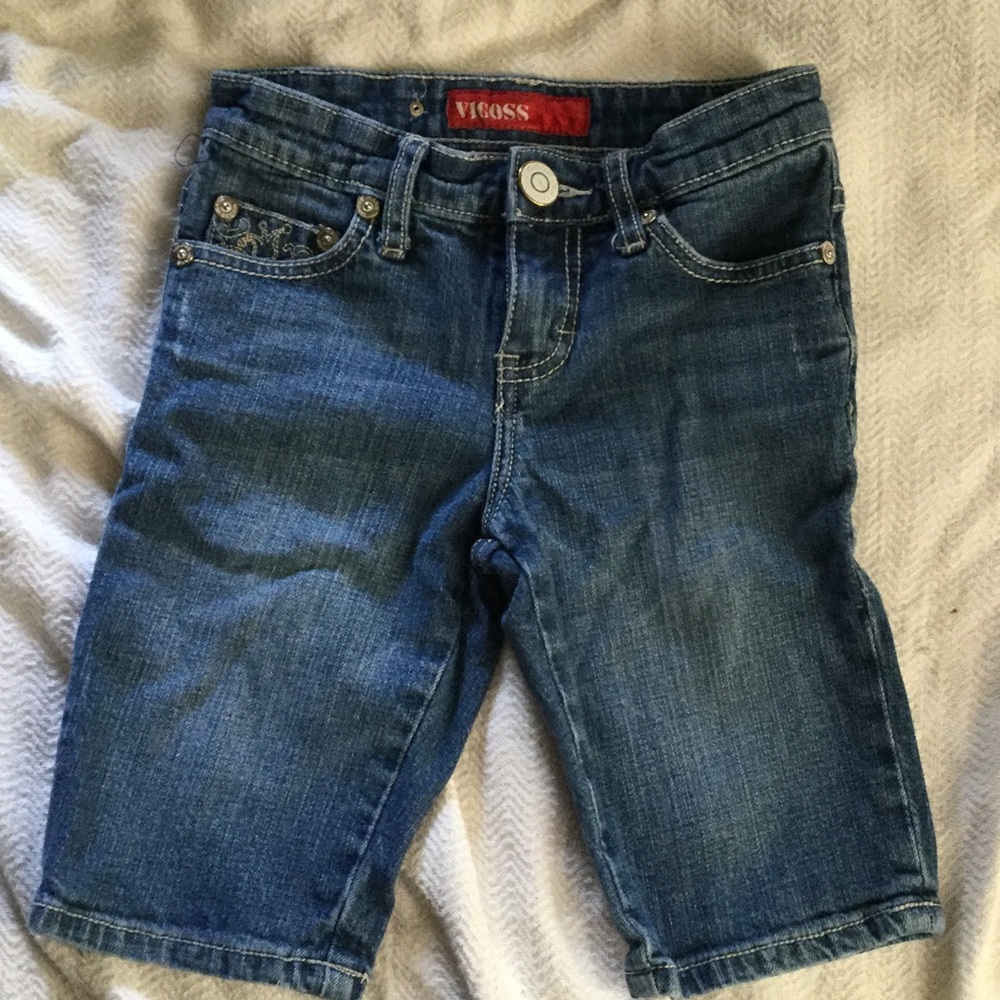 Vigoss distressed jean shorts