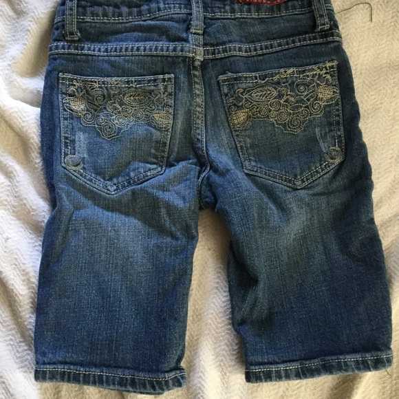 Vigoss distressed jean shorts - Picture 4 of 7
