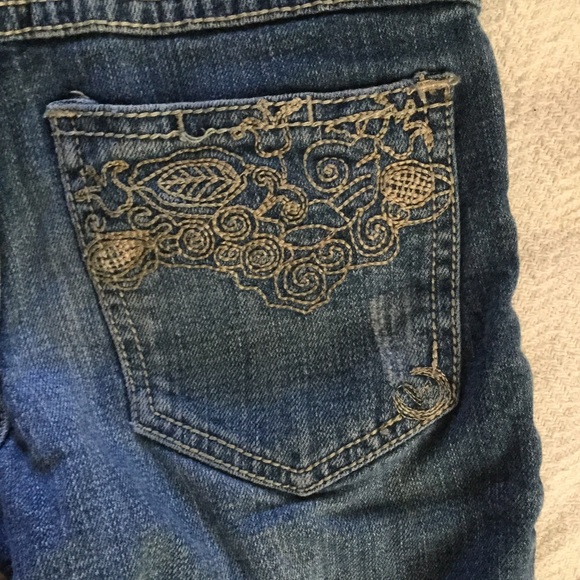 Vigoss distressed jean shorts - Picture 5 of 7