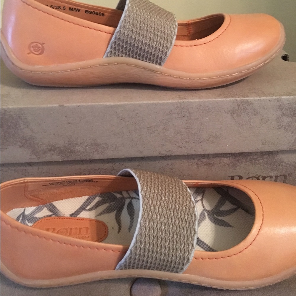 Born shoes size 7.5