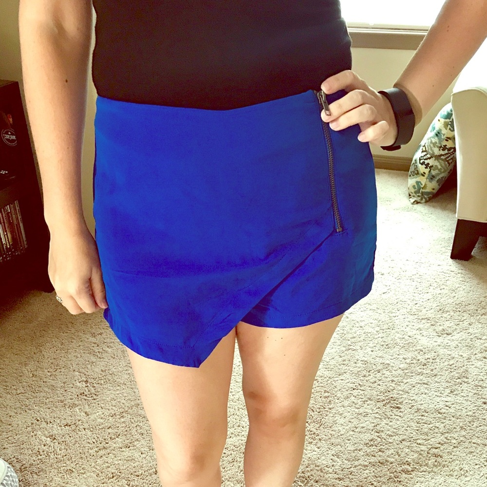 Royal Blue Skort with zipper - NWT