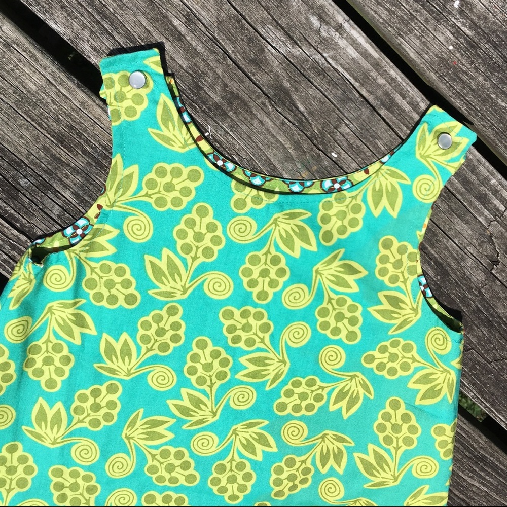 The Monkey & Me Boutique Reversible Dress 6 Girls