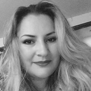 Meet your Posher, Maryana