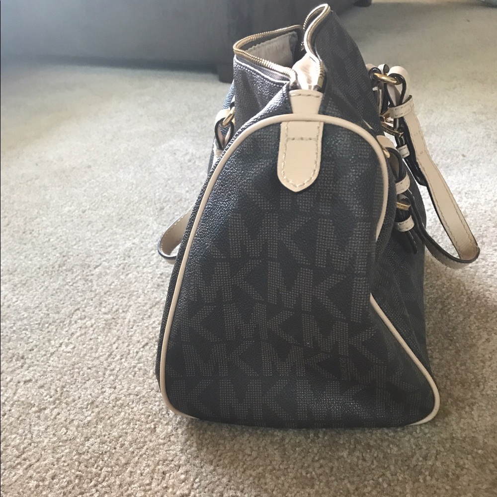 Authentic Michael Kors Bag - image 2