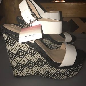 Zara size 10 wedges . BRAND NEW NEVER WORN .