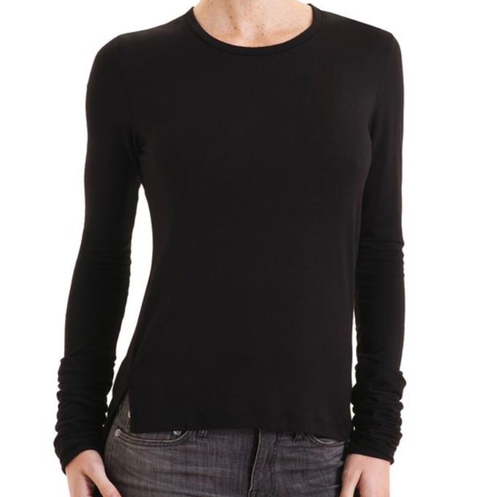 Black STROM Poppy Top