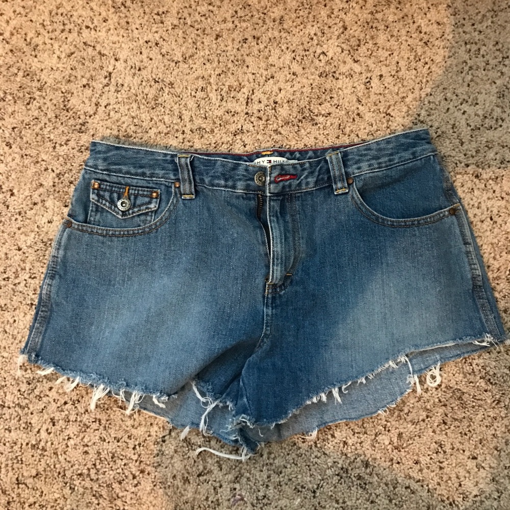 Vintage Tommy Hilfiger high waisted shorts