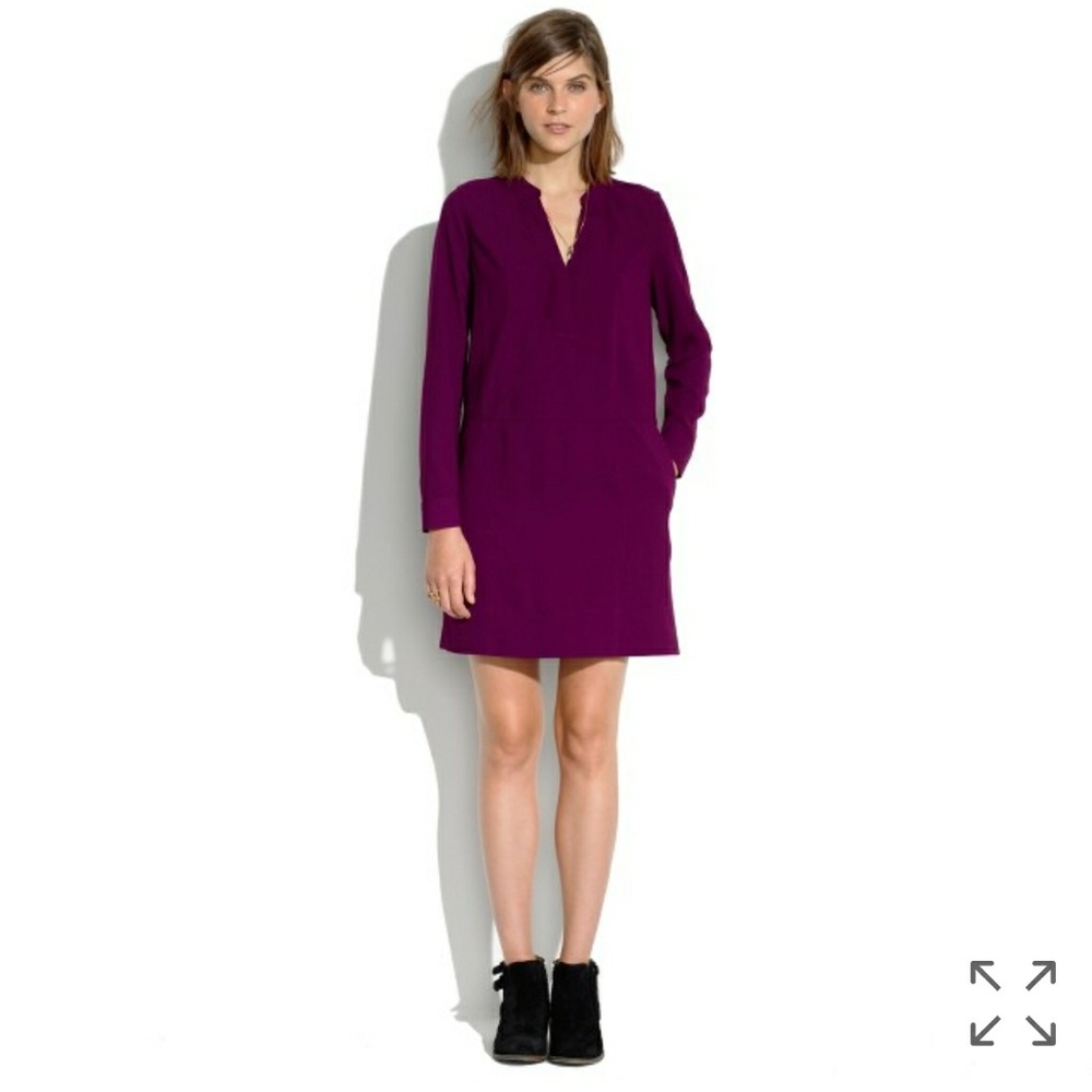 Director shift dress