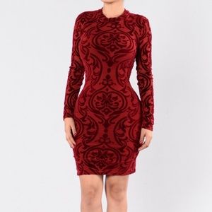 Burgundy velvet long sleeve midi dress