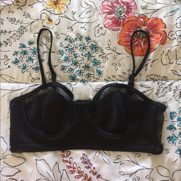 Kendall & Kylie Other - NWOT Kendall & Kylie Black Swim Suit Top