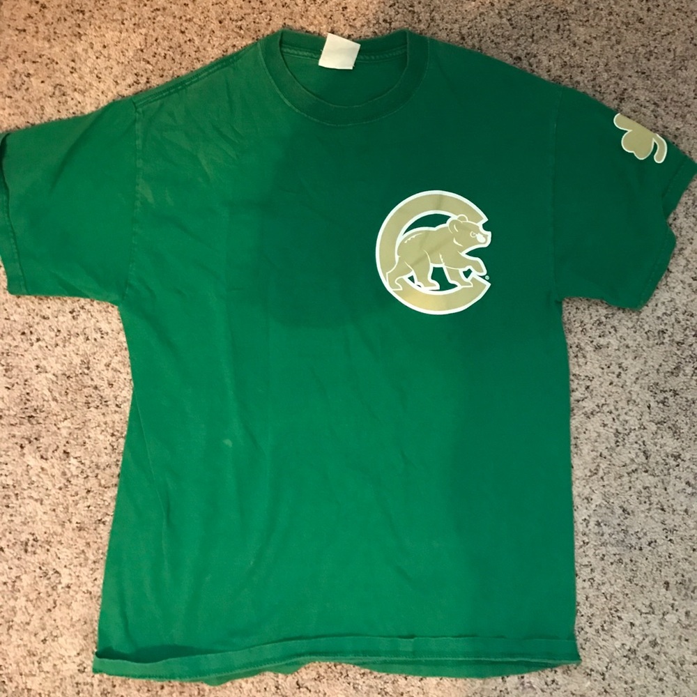 Vintage Cubs and Notre Dame shirt