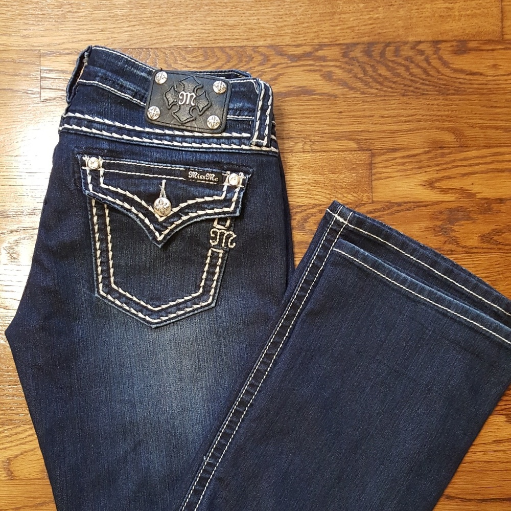 Miss Me Jeans Size 32 Signature Boot