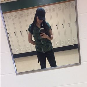 Meet your Posher, Maram