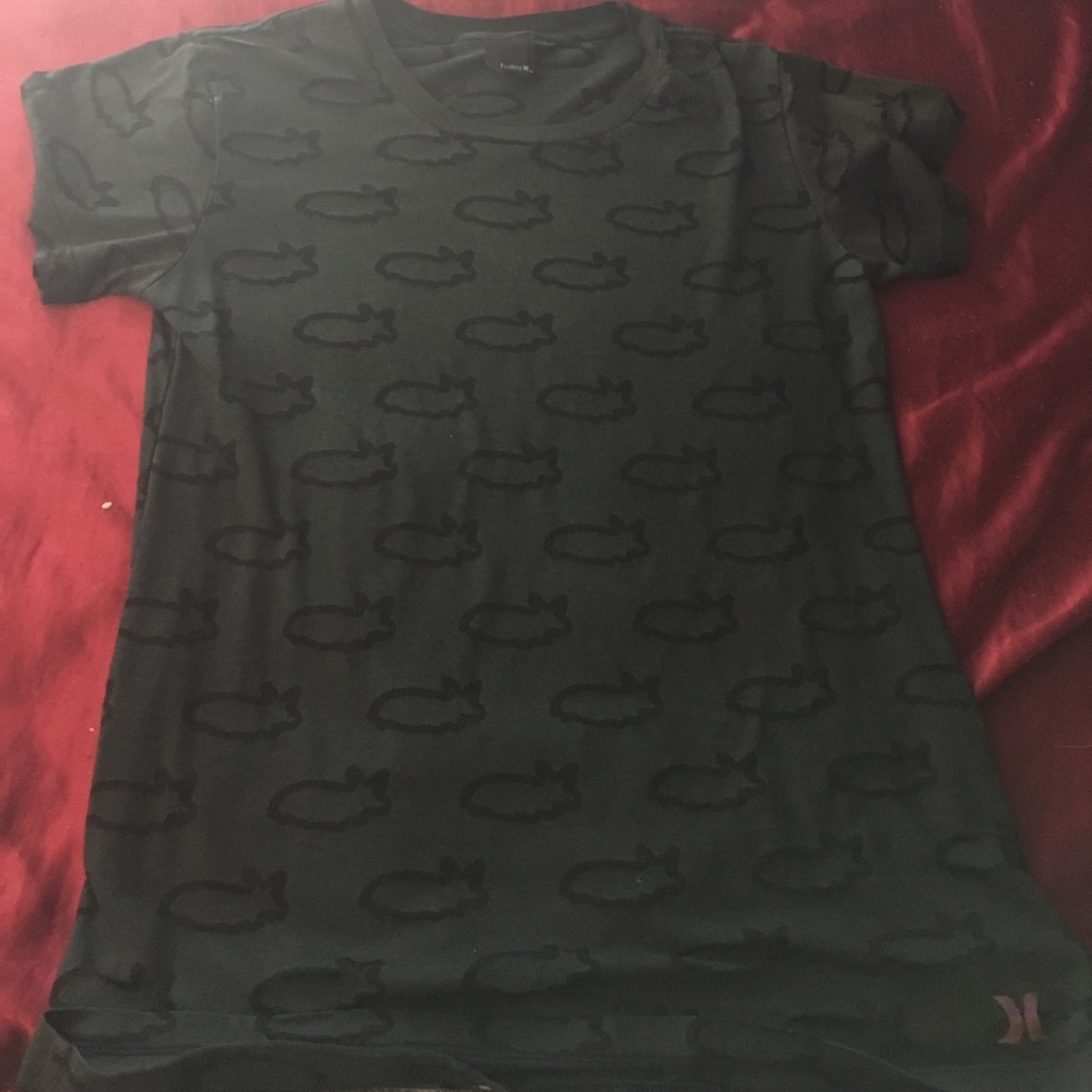 🎀 black Hurley t-shirt