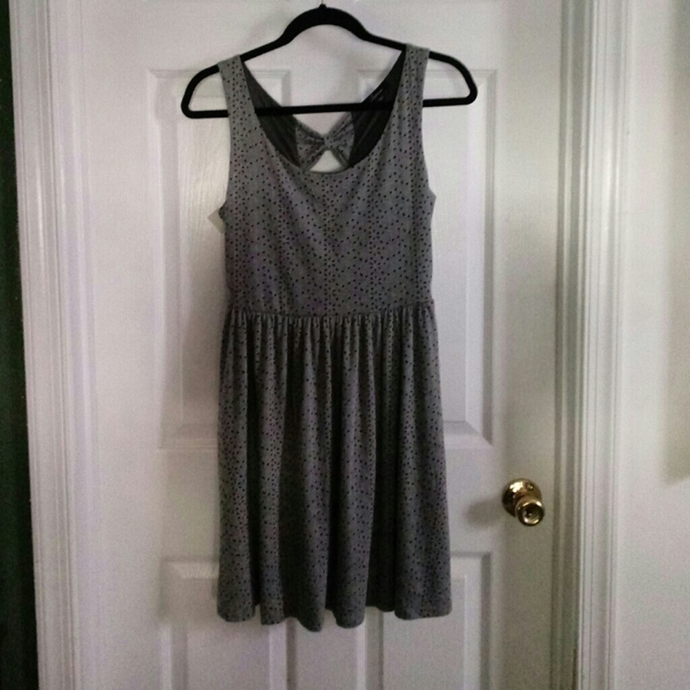 A grey Sapreno summer dress