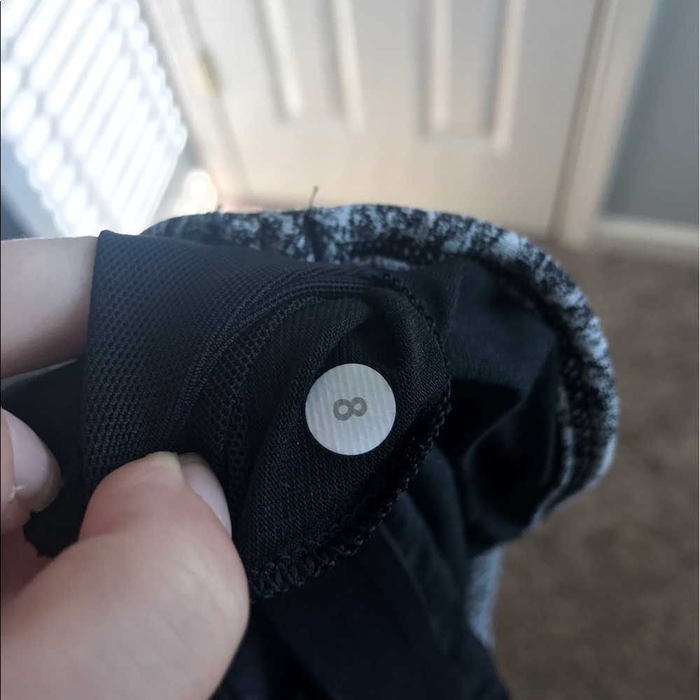 Lululemon Athletic Top w/ Bra support - Picture 3 of 4