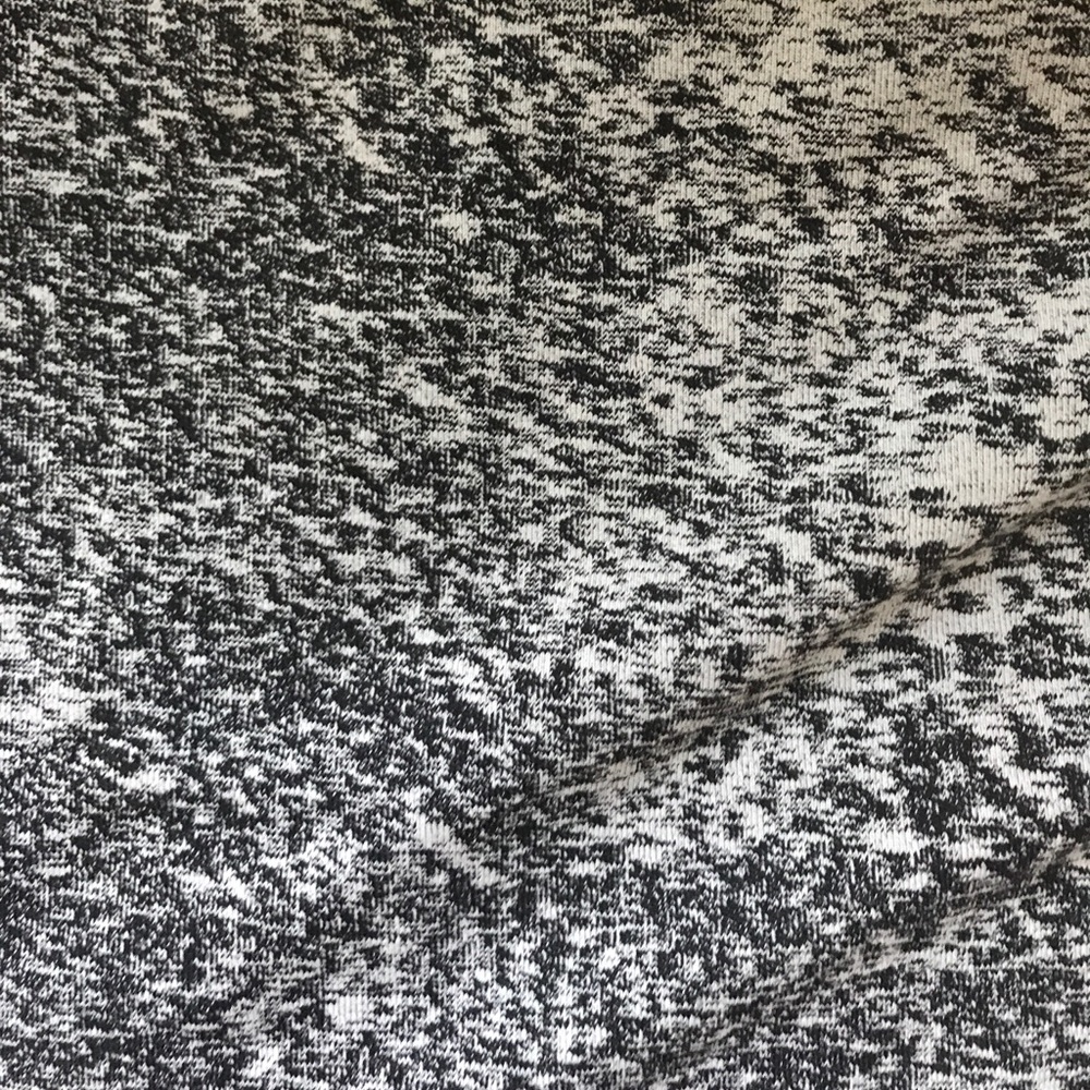 Lululemon Athletic Top w/ Bra support - Picture 4 of 4