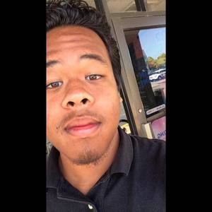 Meet your Posher, Tavis