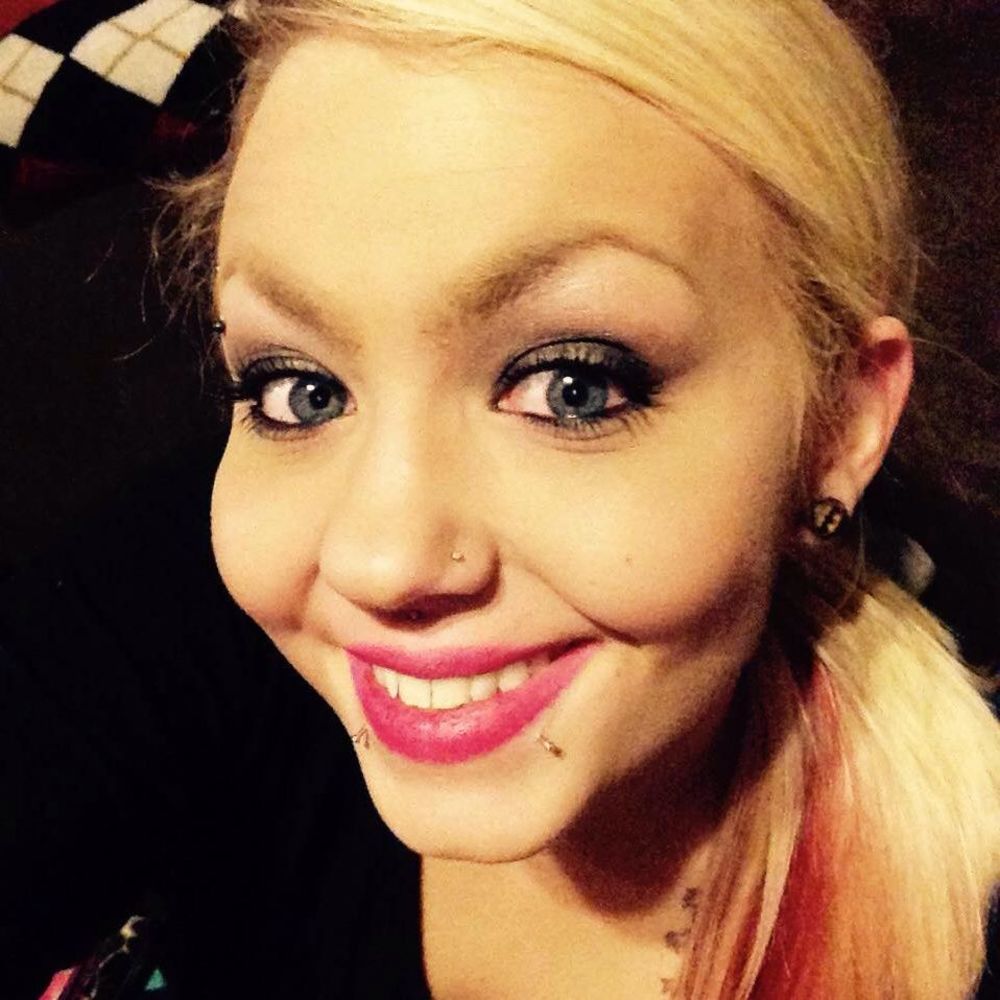 Meet your Posher, Whitney