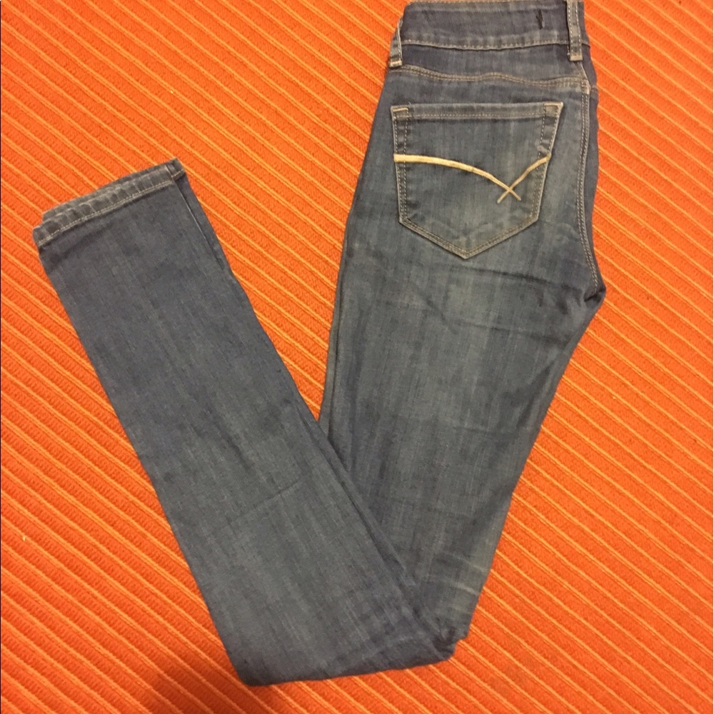 Bullhead Skinny Jeans